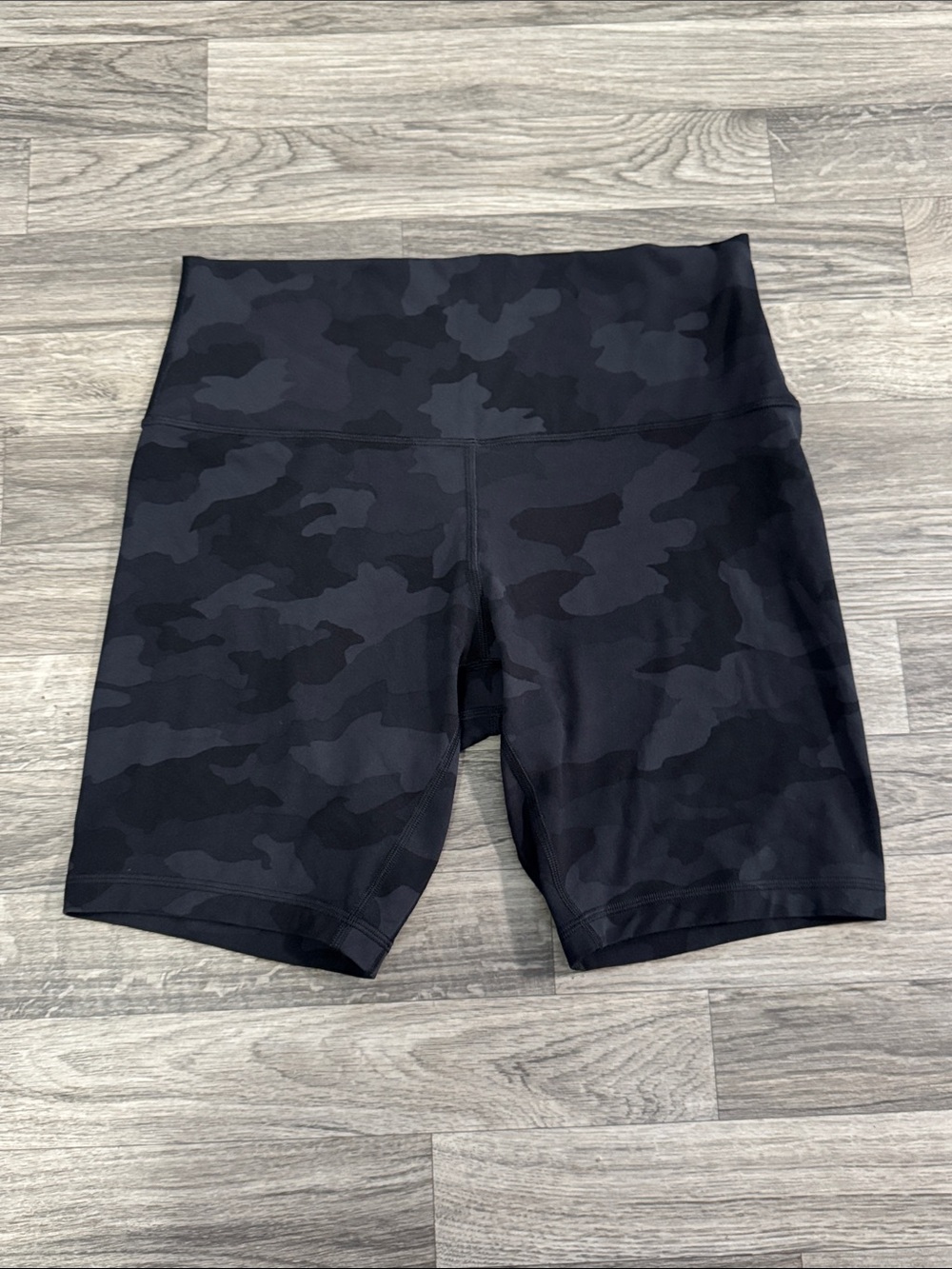 Lululemon Align Short women’s sz 10